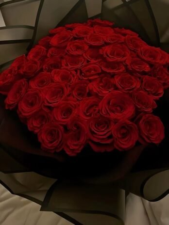 Red roses
